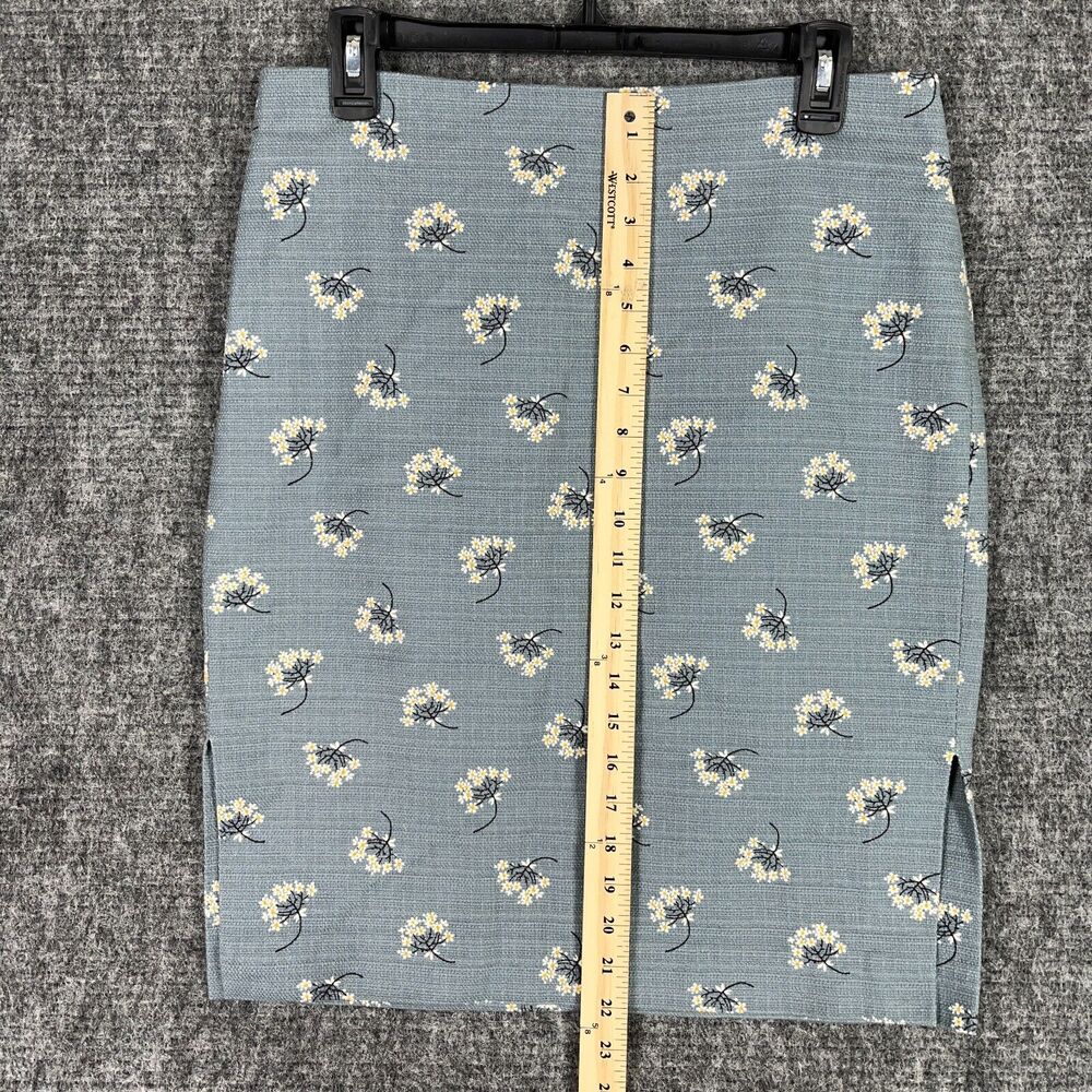 LOFT Gray Floral Pencil Skirt - Picture 7 of 11